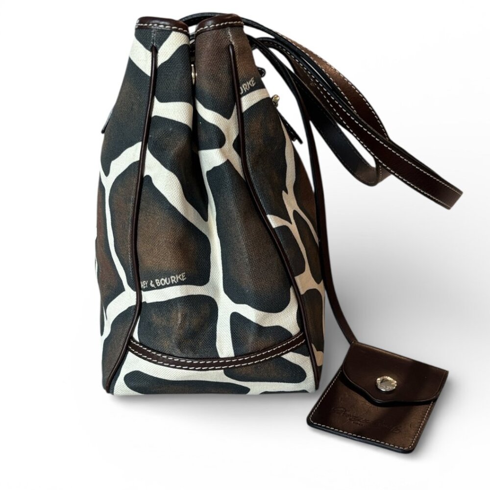 Dooney & Bourke Giraffe Print Medium Tote With Pink Fabric Interior - Picture 4 of 16